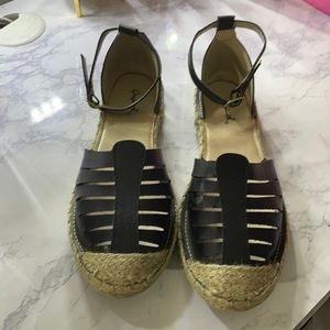 Black closed toe flats